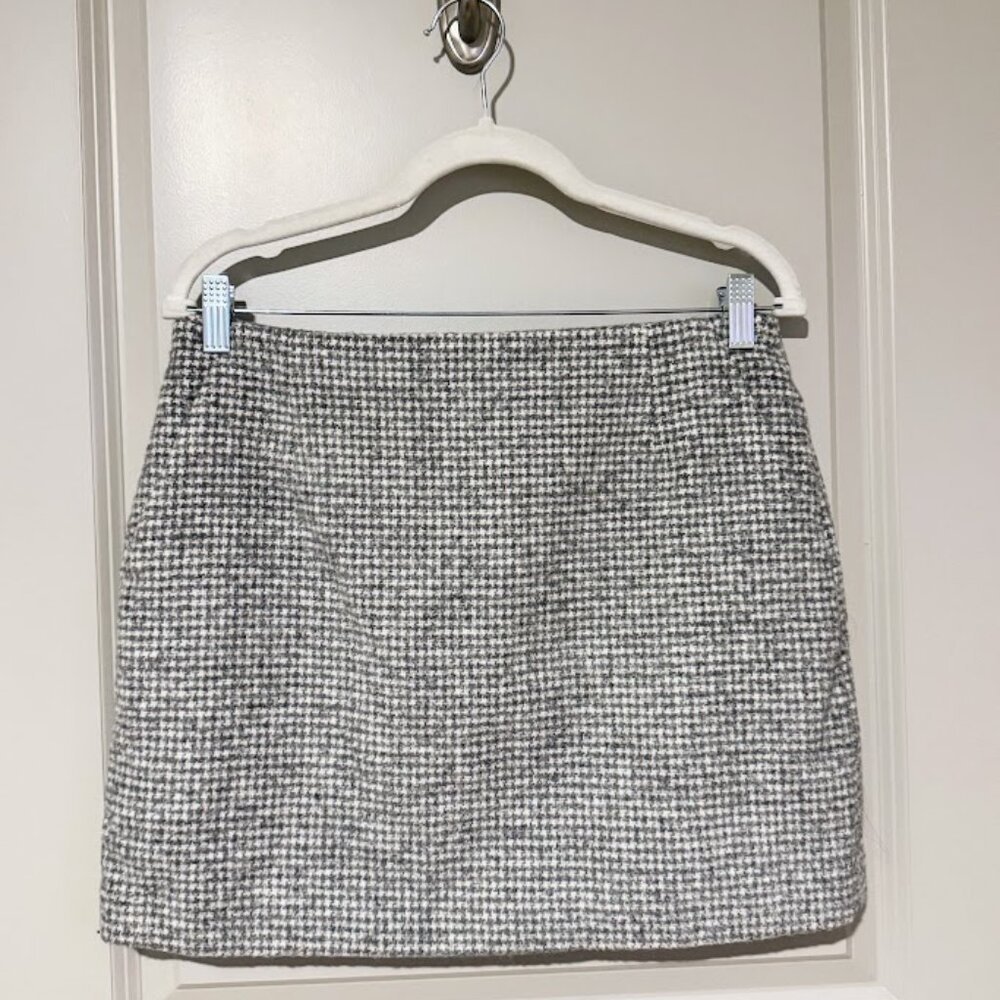 Uniqlo Wool Blend Houndstooth Mini Skirt
